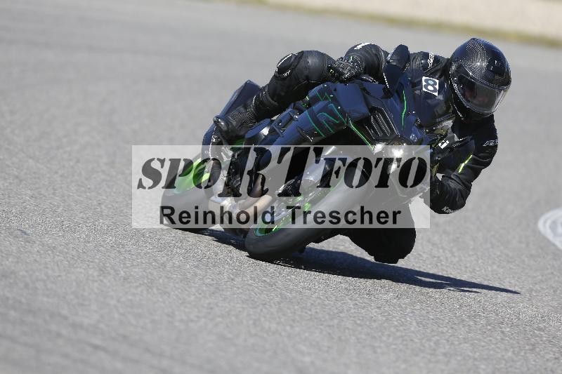 /05 07.04.2026 Cornu Master School ADR/Gruppe gruen/8